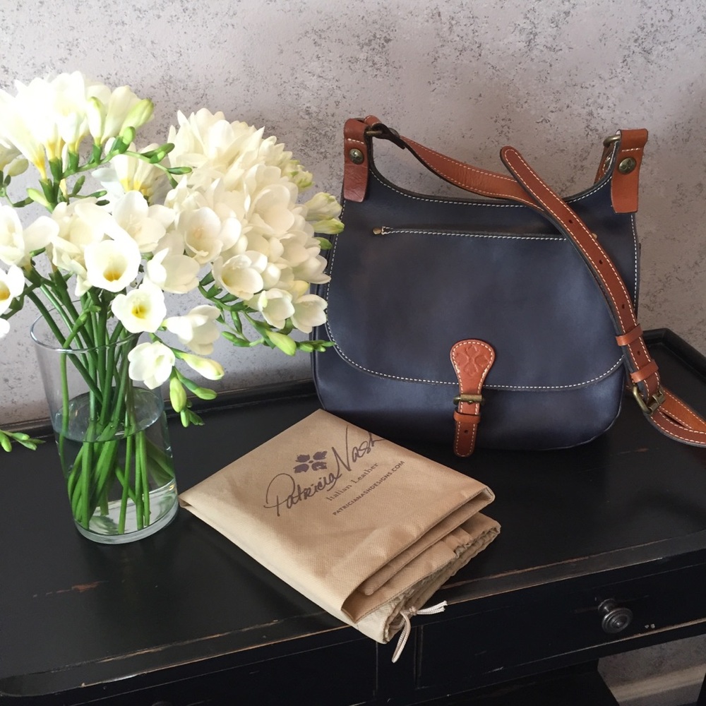 🌿 Patricia Nash Heritage London Saddle Bag 🍃
